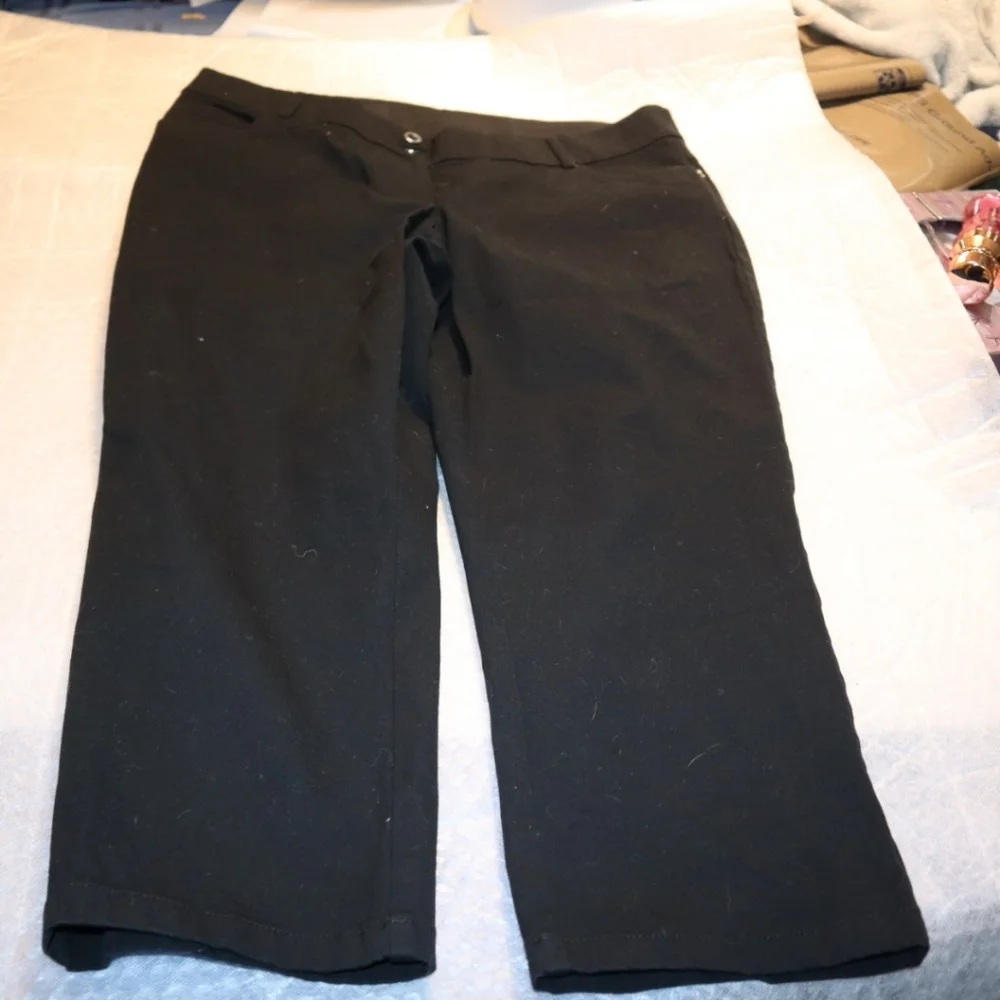 INC And ALFANI‎ PANTS ANKLE AND PETITE CROPPED PANTS SIZE 14 P SET OF 3!!